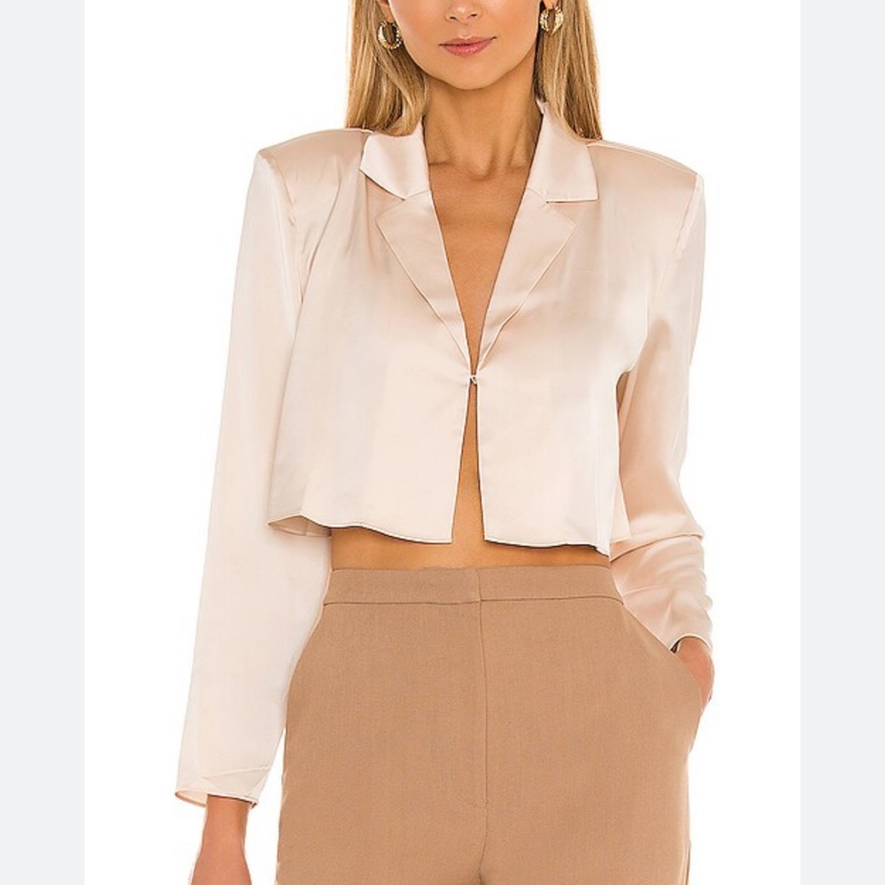 L’Academie The Leona Crop Blouse in Blush
